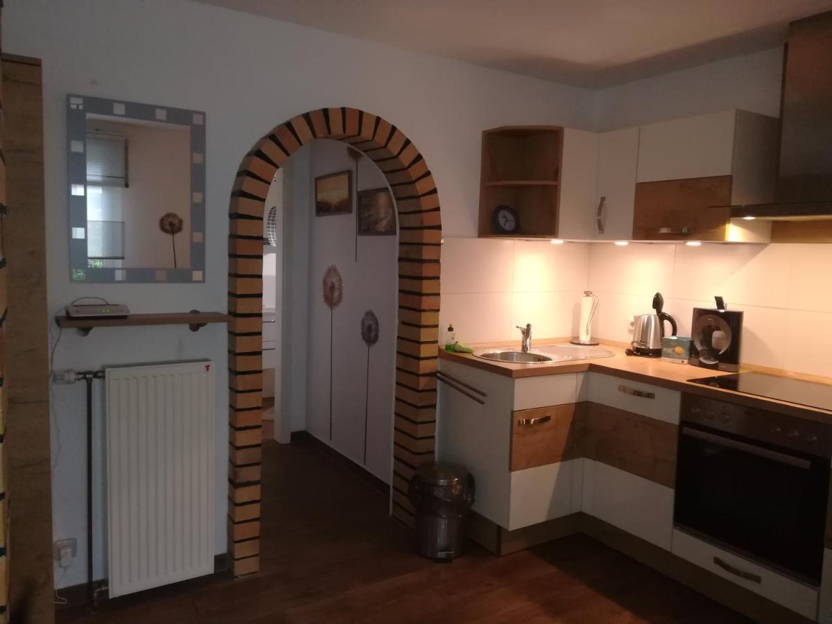 Ferienhaus Am Wald Loissin エクステリア 写真