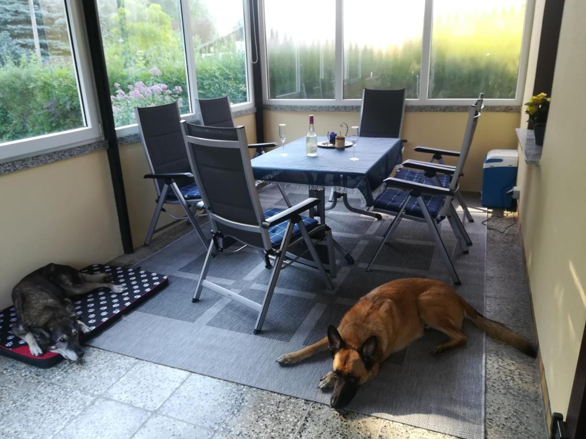 Ferienhaus Am Wald Loissin エクステリア 写真